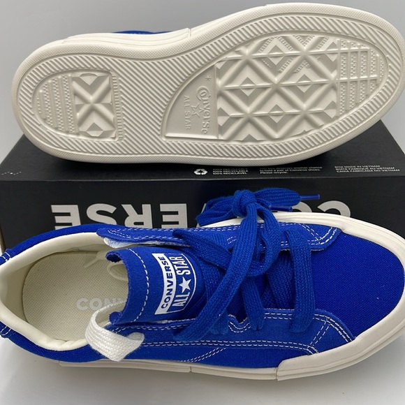 Converse Men’s CTAS CRUISE OX
BLUE/WHITE/EGRET A10441C Platforms Sneakers - Picture 4 of 16